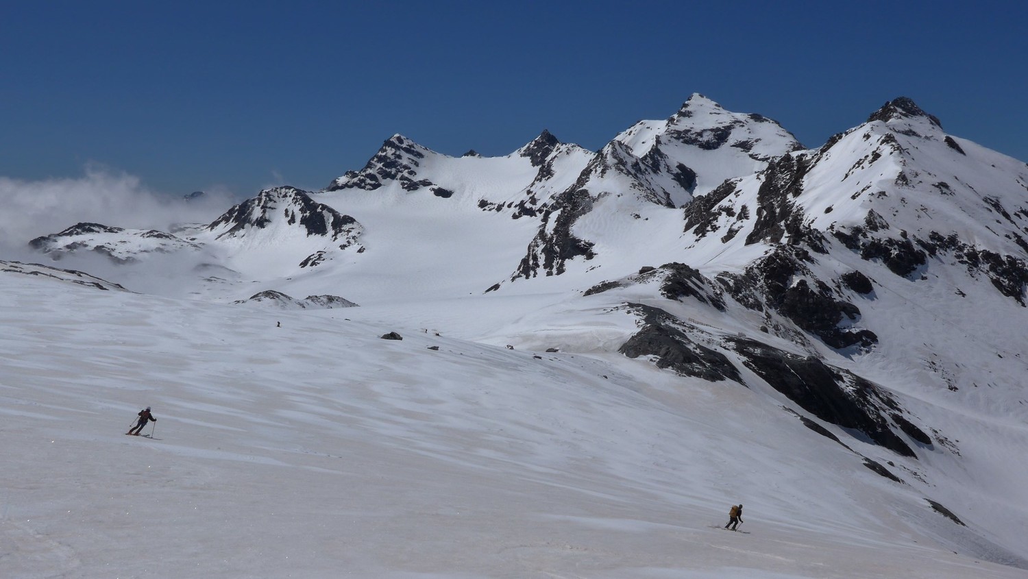 Rénod, Bouchet, Thorens. Chavière et sa neige multicolore