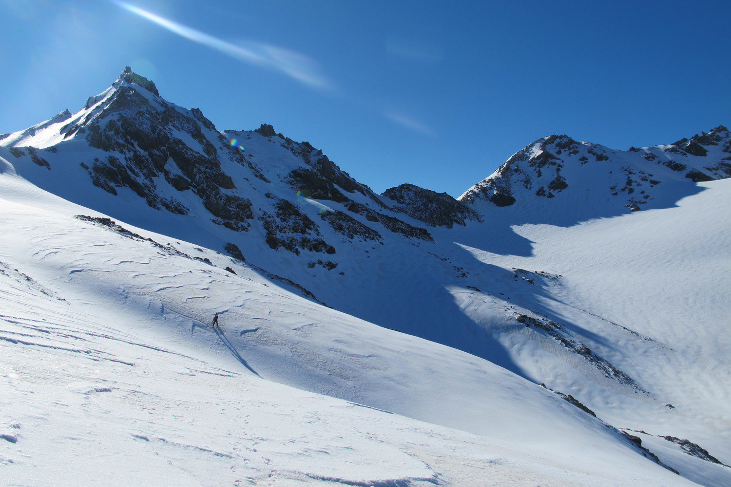 Voici la traversée depuis le col du Bouchet,toute en neige vitrifiée