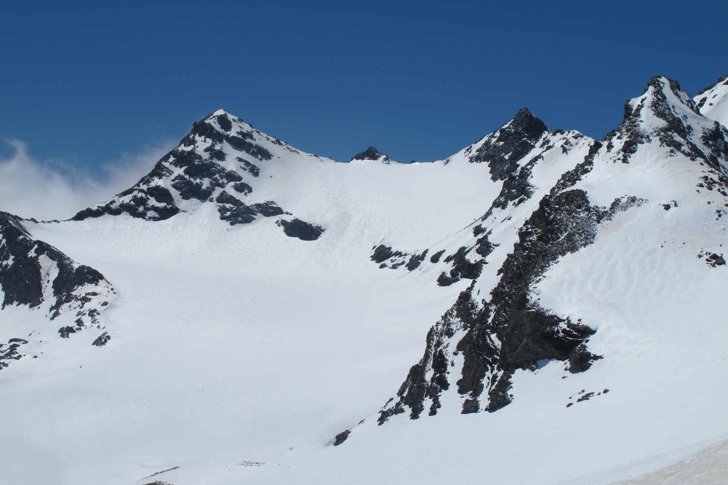 la Pointe Rénod au fond à gauche...c'était meilleur aujourd'hui car c'est une face sud-Est