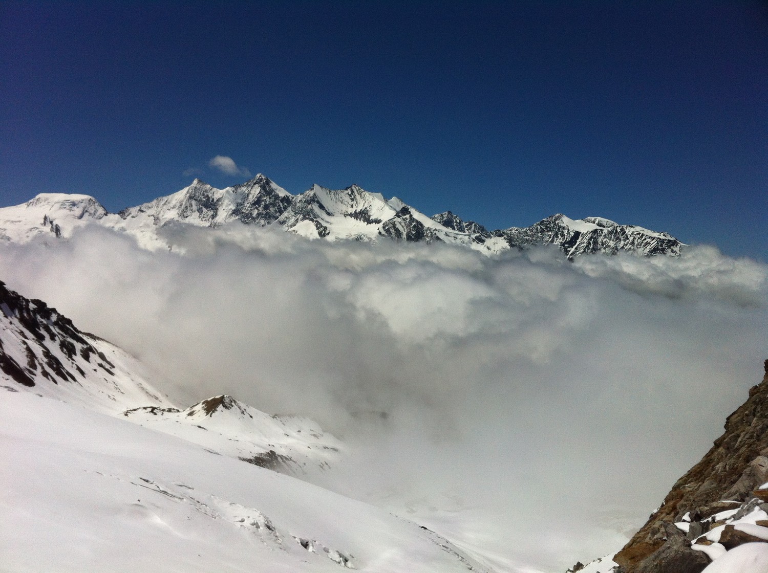 Avec vue sur la Lenzspitze