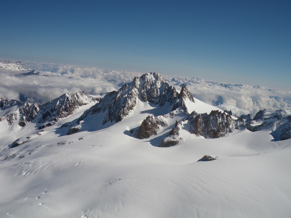 Vue sur l'aiguille du Tour