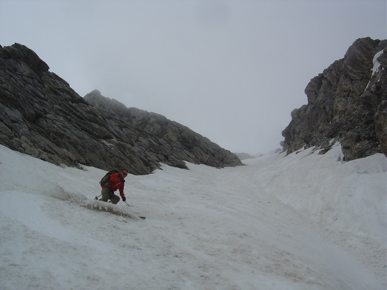 Très bon ski en bordure