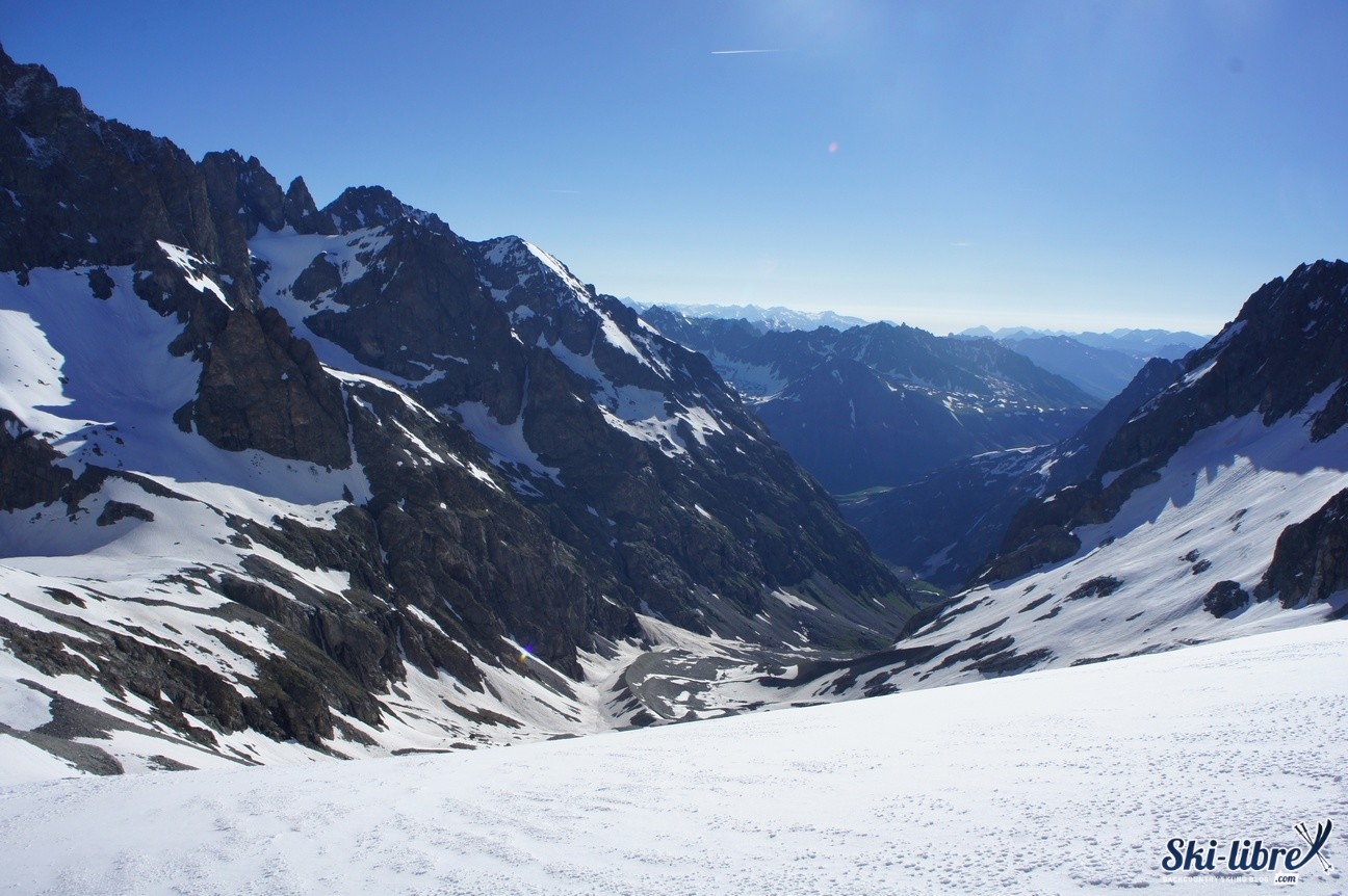 Descente coté Pavé vers l'Alpe Villar d'Arene