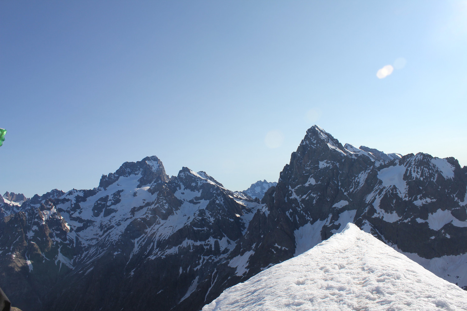 Ecrins vus du sommet