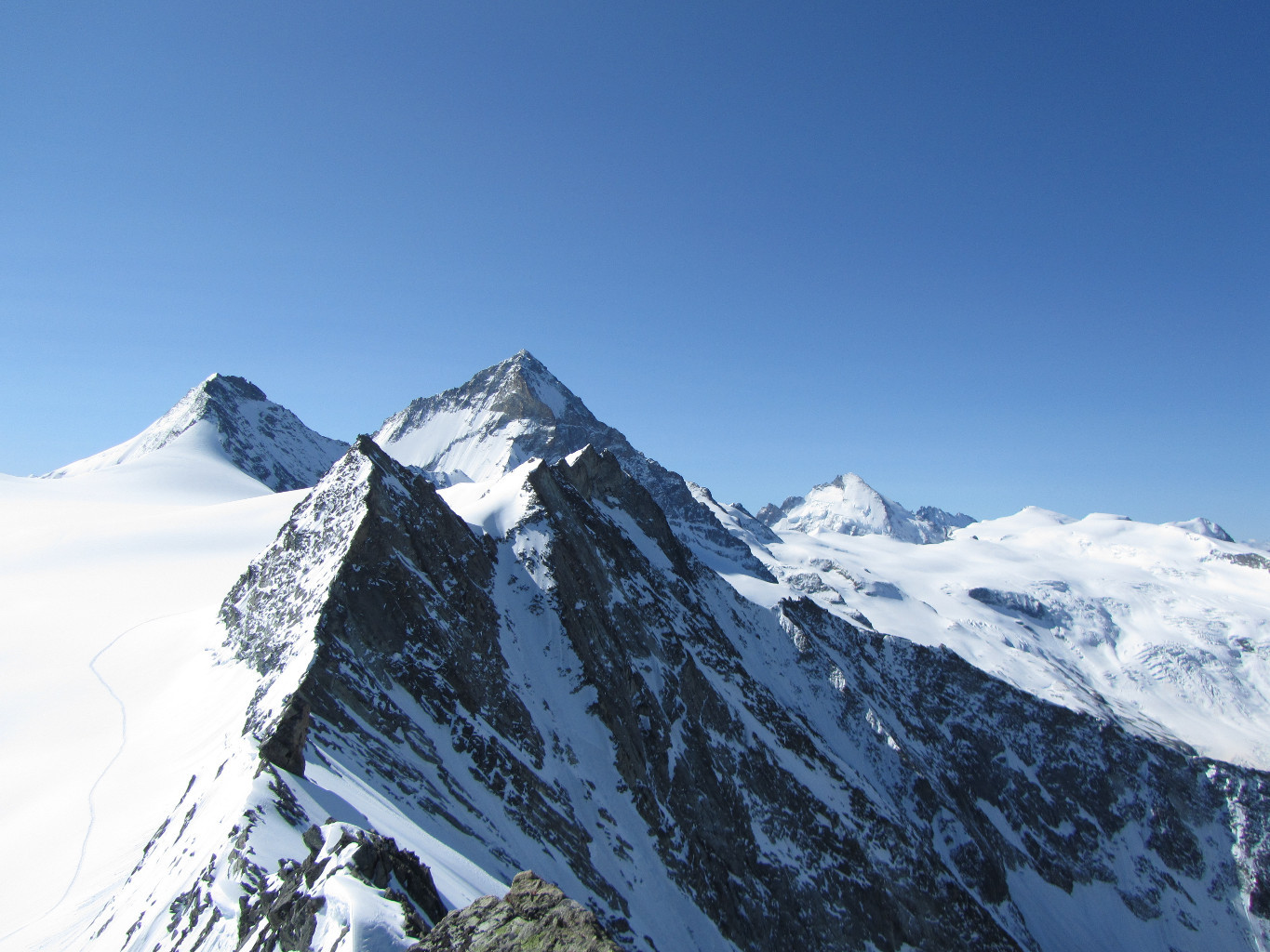 Dent Blanche, Grand Cornier