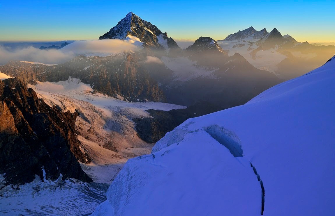 Dent Blanche au lever du jour