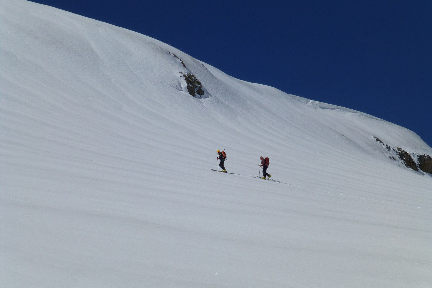 Di nuovo piega verso SUD sui 3000m circa