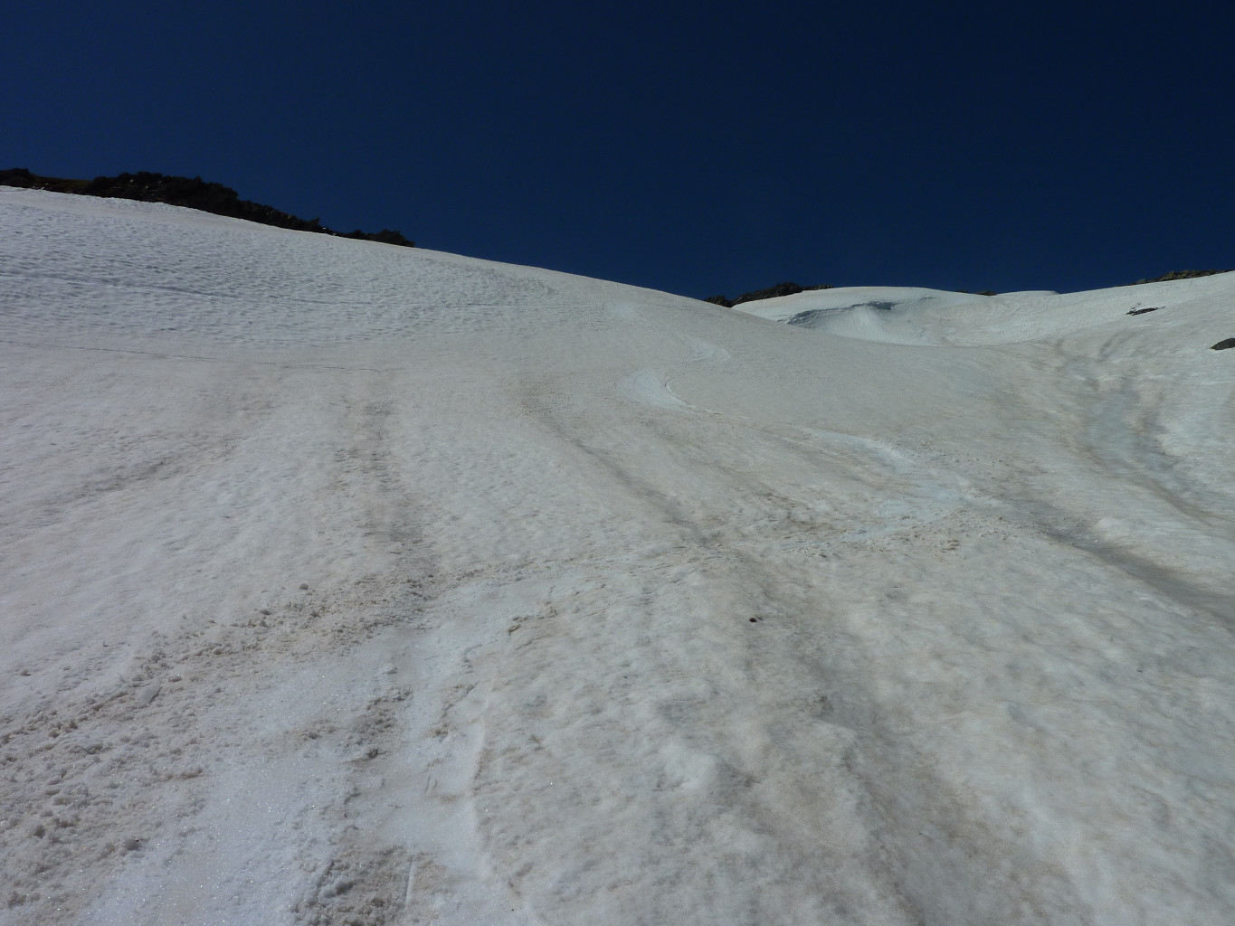 Descente sur les lacs de Fenêtre, excellent à skier