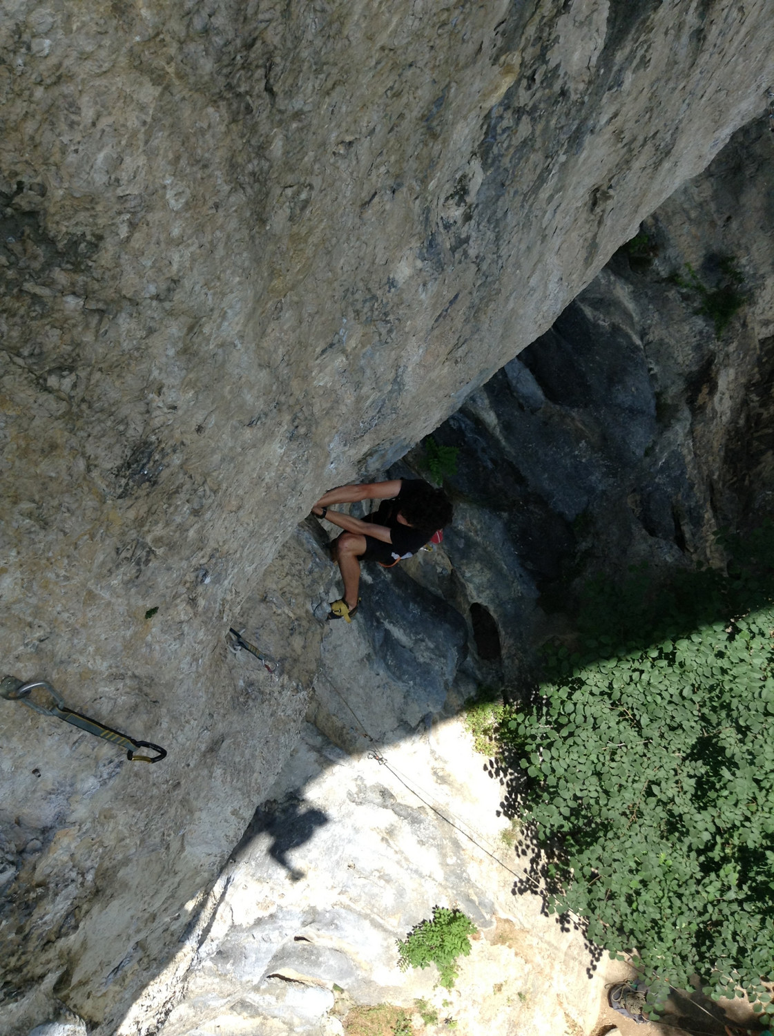 Antoine dans "Plus dure sera la chute" 8a+