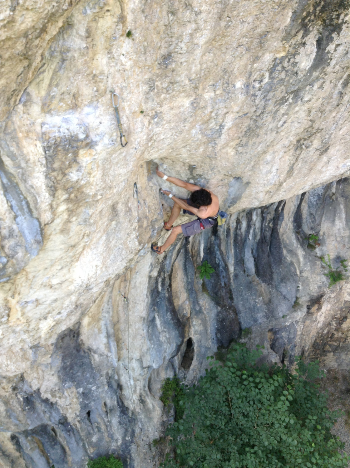 Lucas dans "Plus dure sera la chute" 8a+