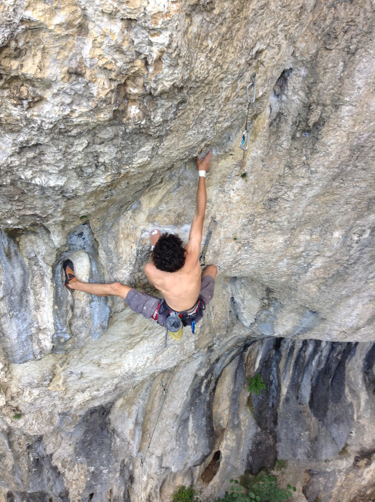 Lucas dans "Plus dure sera la chute" 8a+