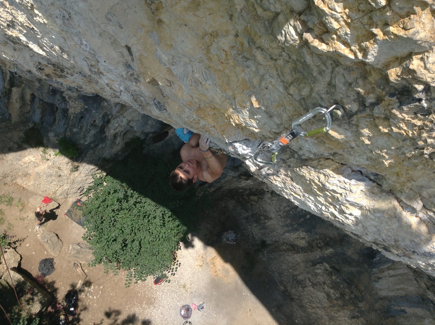 Moi dans "Plus dure sera la chute" 8a+
