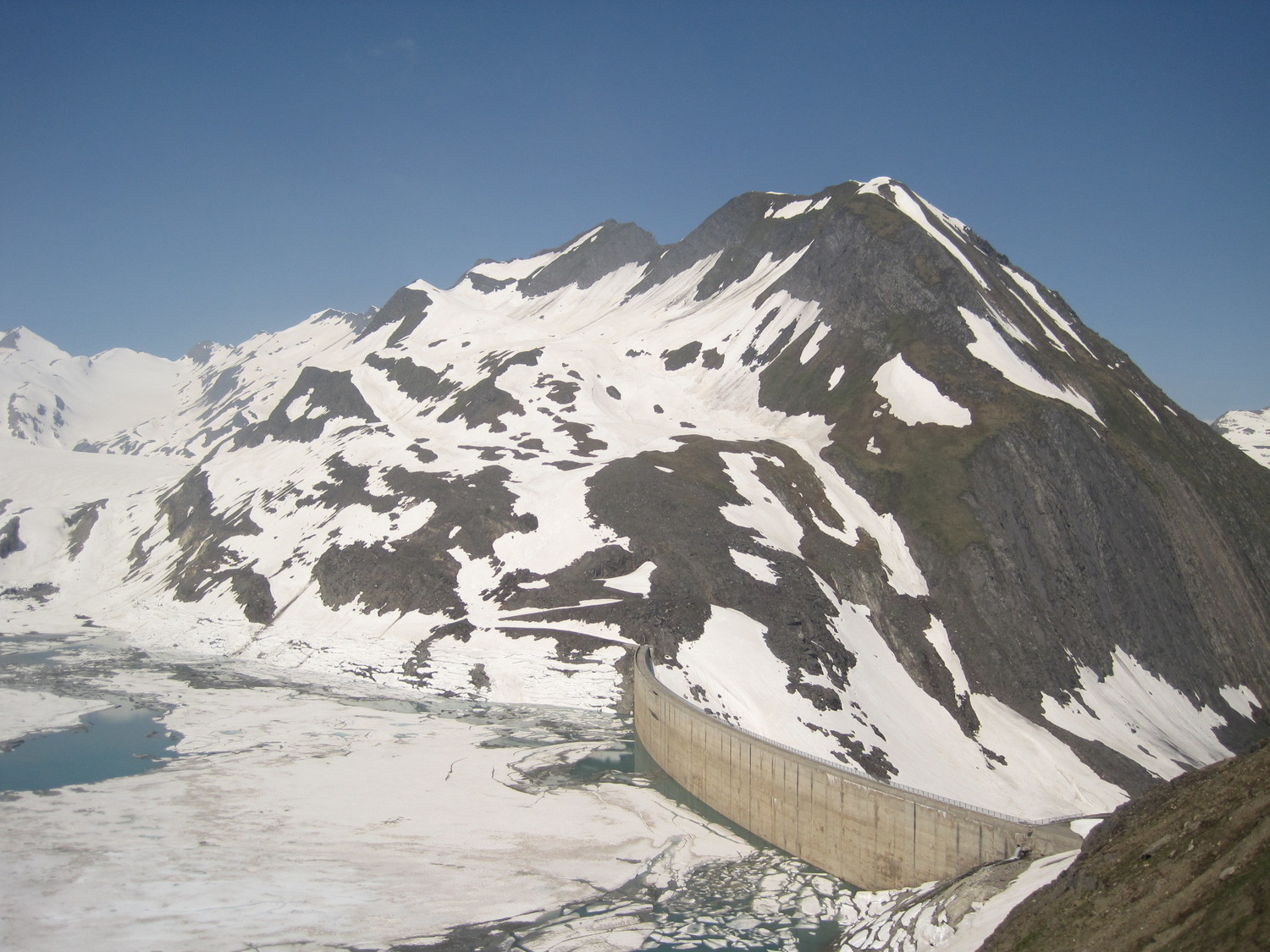 La gita al Fulhorn direttamente sopra il lago