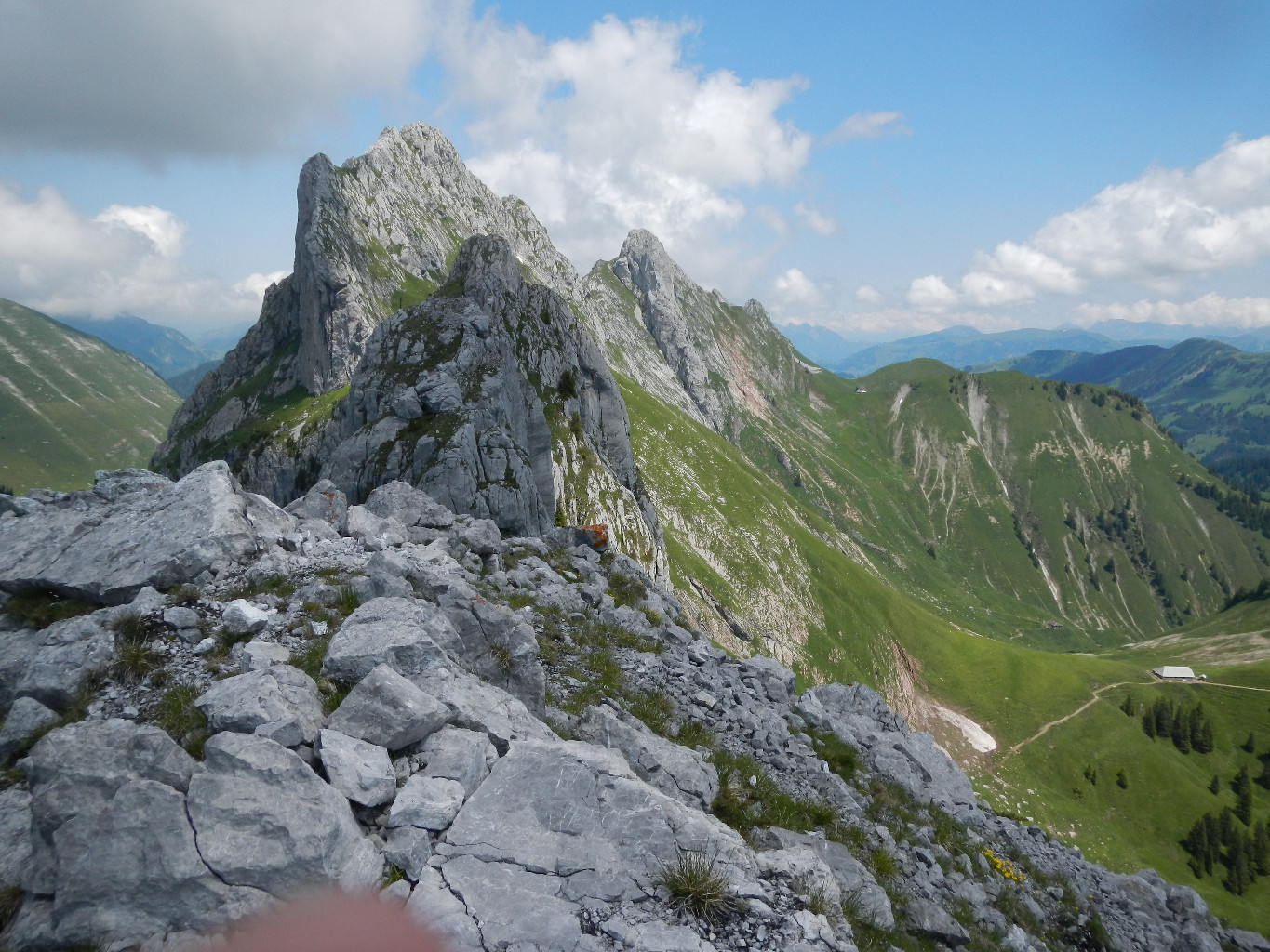Vue sur l'E depuis la 3ème Pucelle