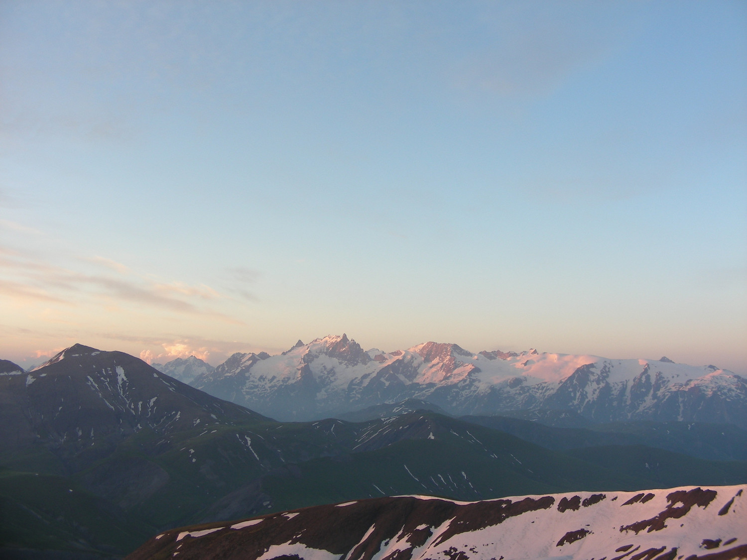 Lever de soleil sur la Meije
