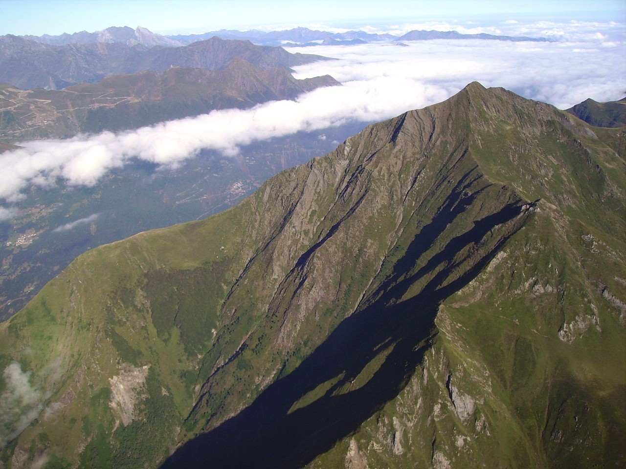 Soum de Nere (prés de Luz-Saint-Sauveur) en été