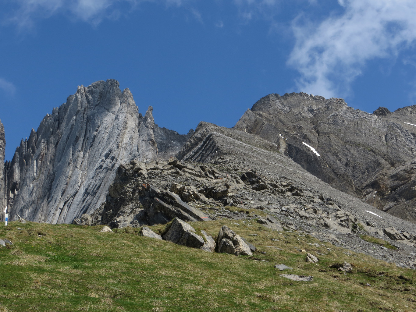 L'arete entre Gros Sex et le col des Chamois