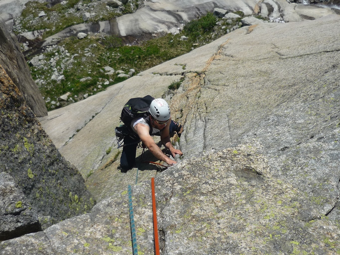 LA fissure