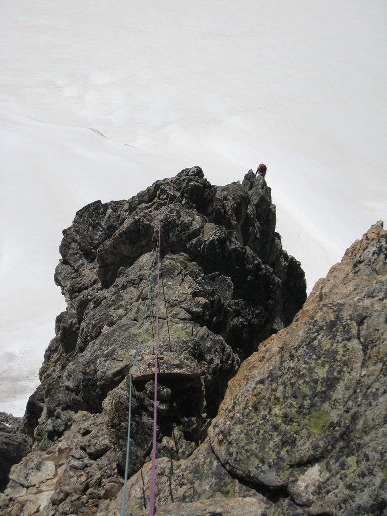 Sur l'arête terminale du pilier Candau