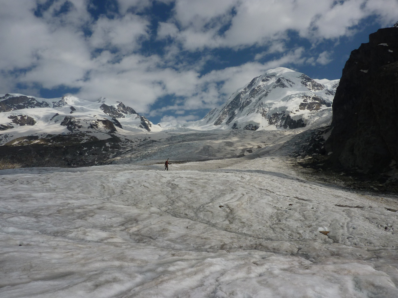 Sul Gorner gletscher verso la Monterosa hutte. Traversata del Polluce