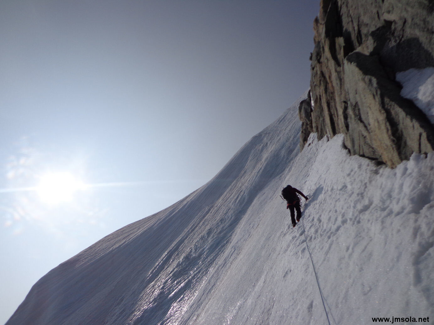 Sortie par la gauche: superbe mur de glace