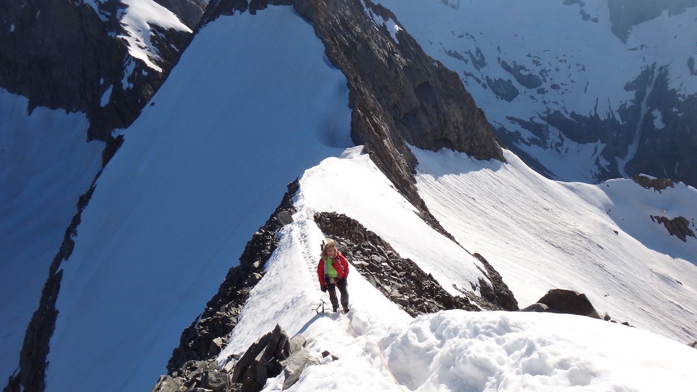 Tête sud du Replat 3428m arête
