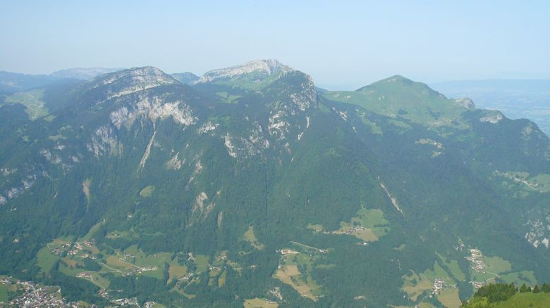 de l'autre coté de la vallée