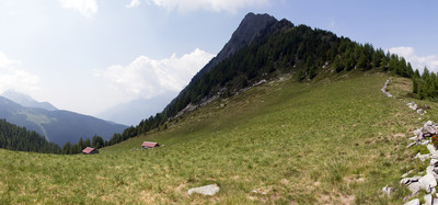 Piz de Campel: la vetta vista dal Passo di Campel Alt. Piz de Campel: la vetta vista dal Passo di Campel Alt.