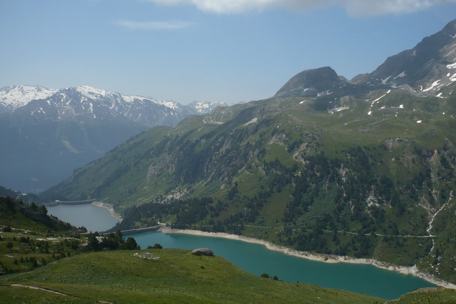 Vue sur plan d'amont-plan d'aval
