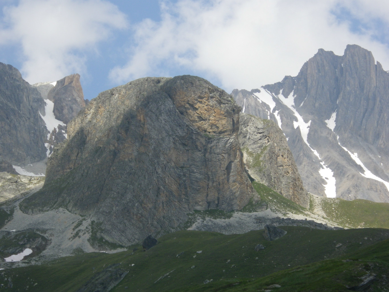Le grand Chatelard vu du refuge.