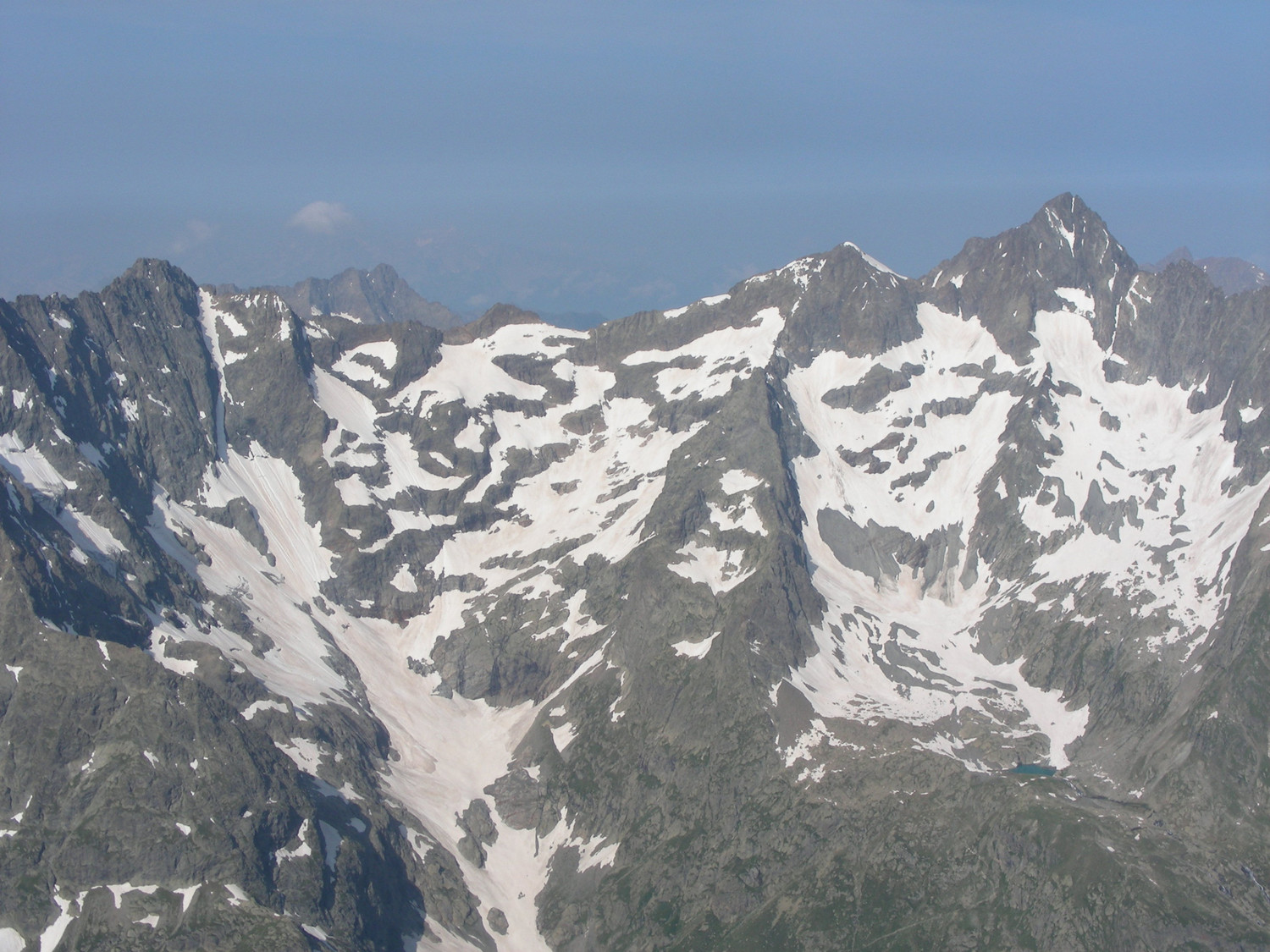 Enneigement en rive gauche du Vallon de la Lavey (Cole des Aiguilles, Entre-pierroux, Arias)