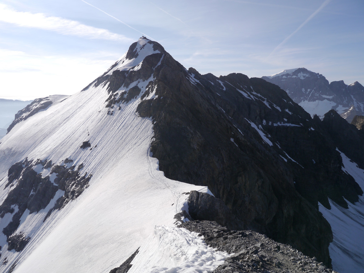 arête sommitale