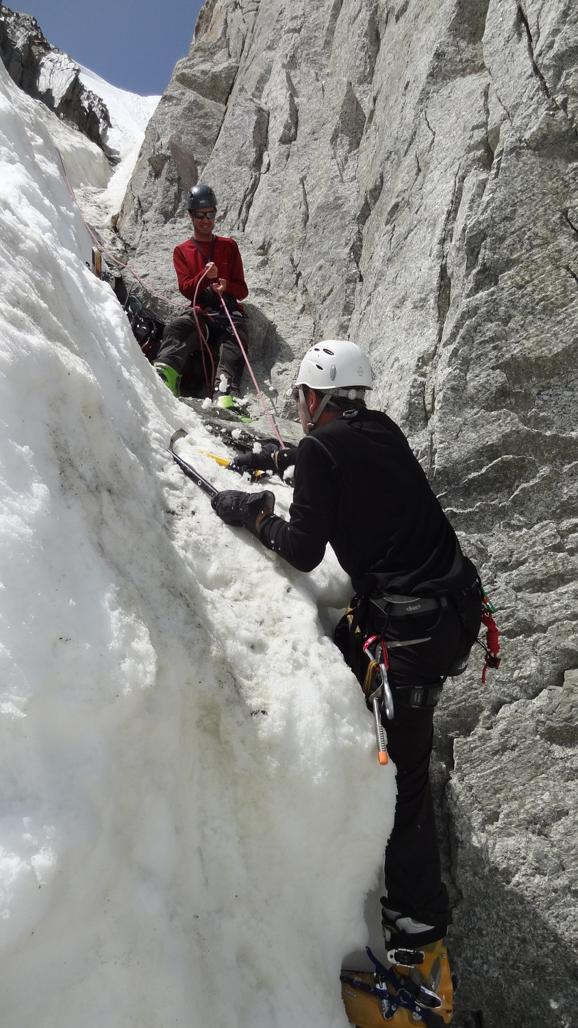 Passage de la rimaye du col du Chardonnet