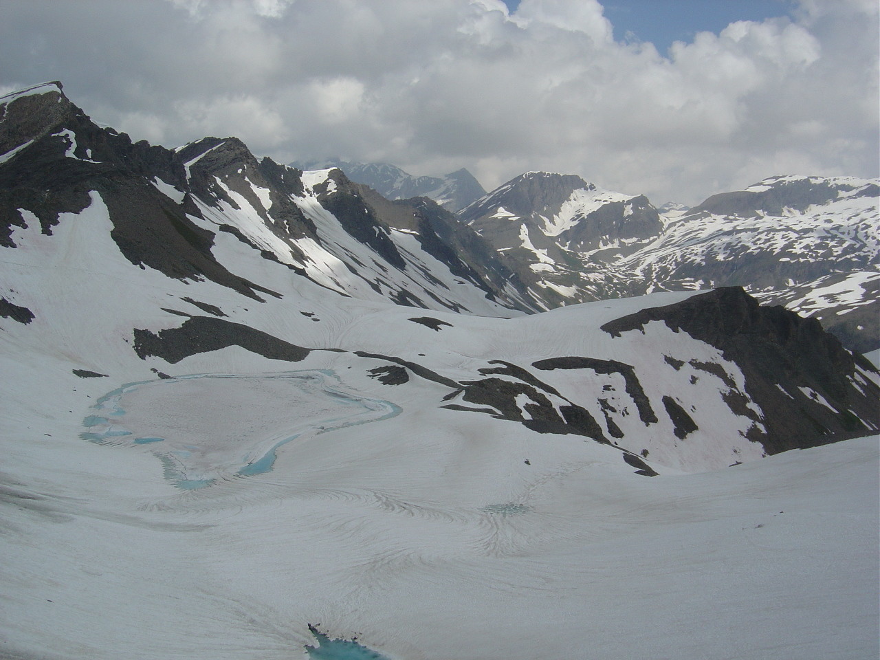 Suite de la descente vue du col de Bézin