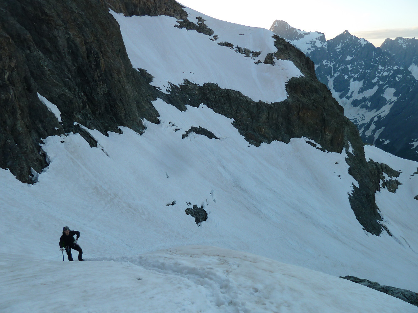 just above the left branche of the couloir