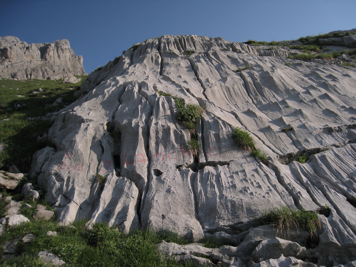 P. Blanche - combe sans nom vers pointe Blanche