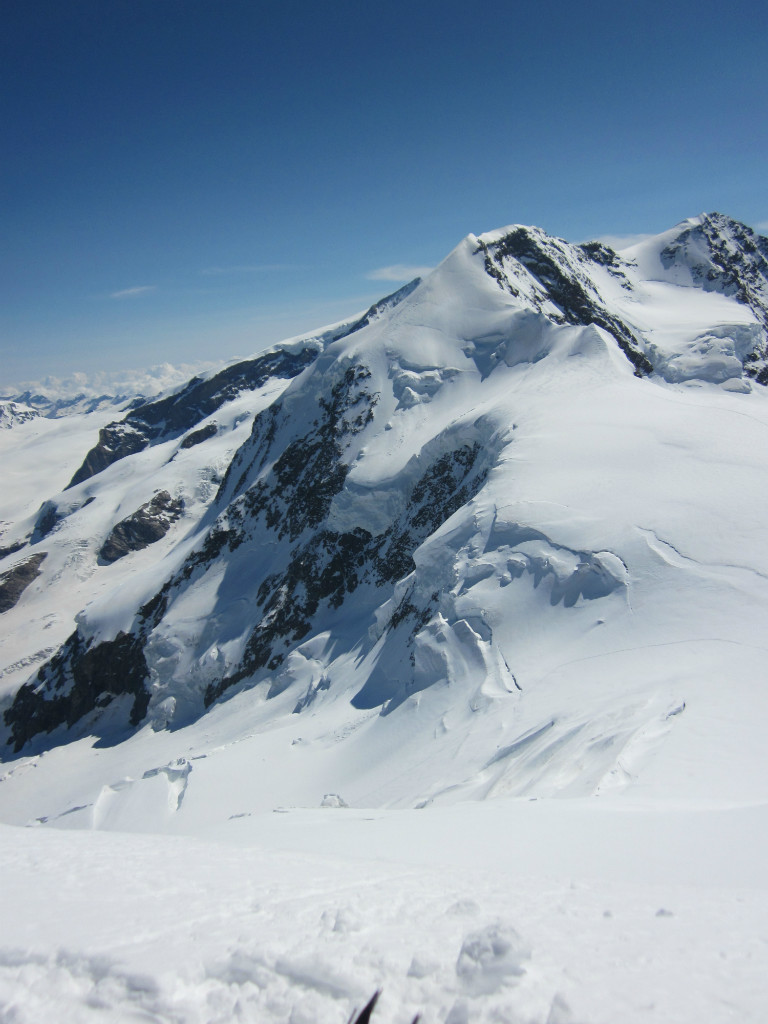 Lyskamm W vu de Castor
