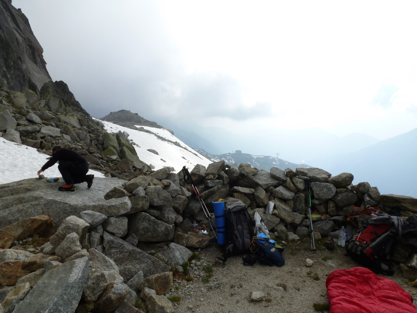CHARMOZ-GREPON Bivouac du haut de la moraine