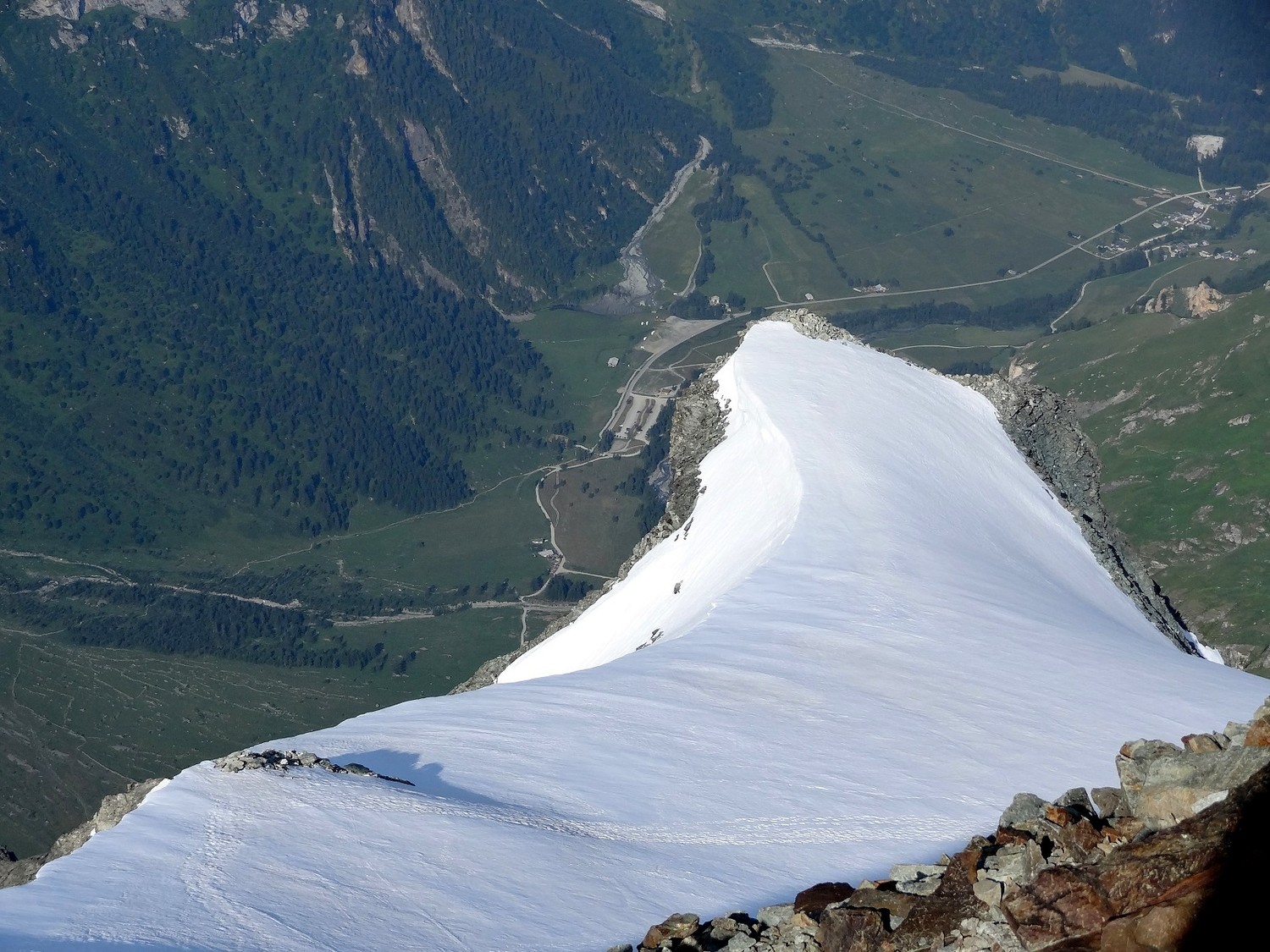 Dernière montée le long de la corniche