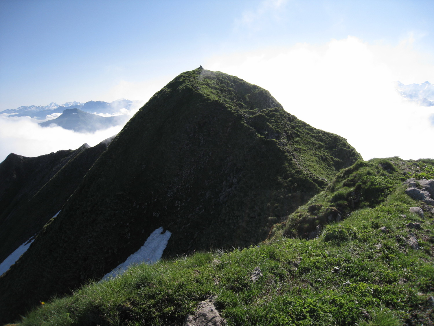 Mandalaz - sur les crêtes somitales de Trois Aiguilles