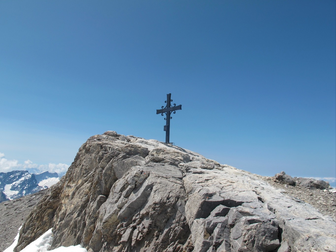 La croix du sommet