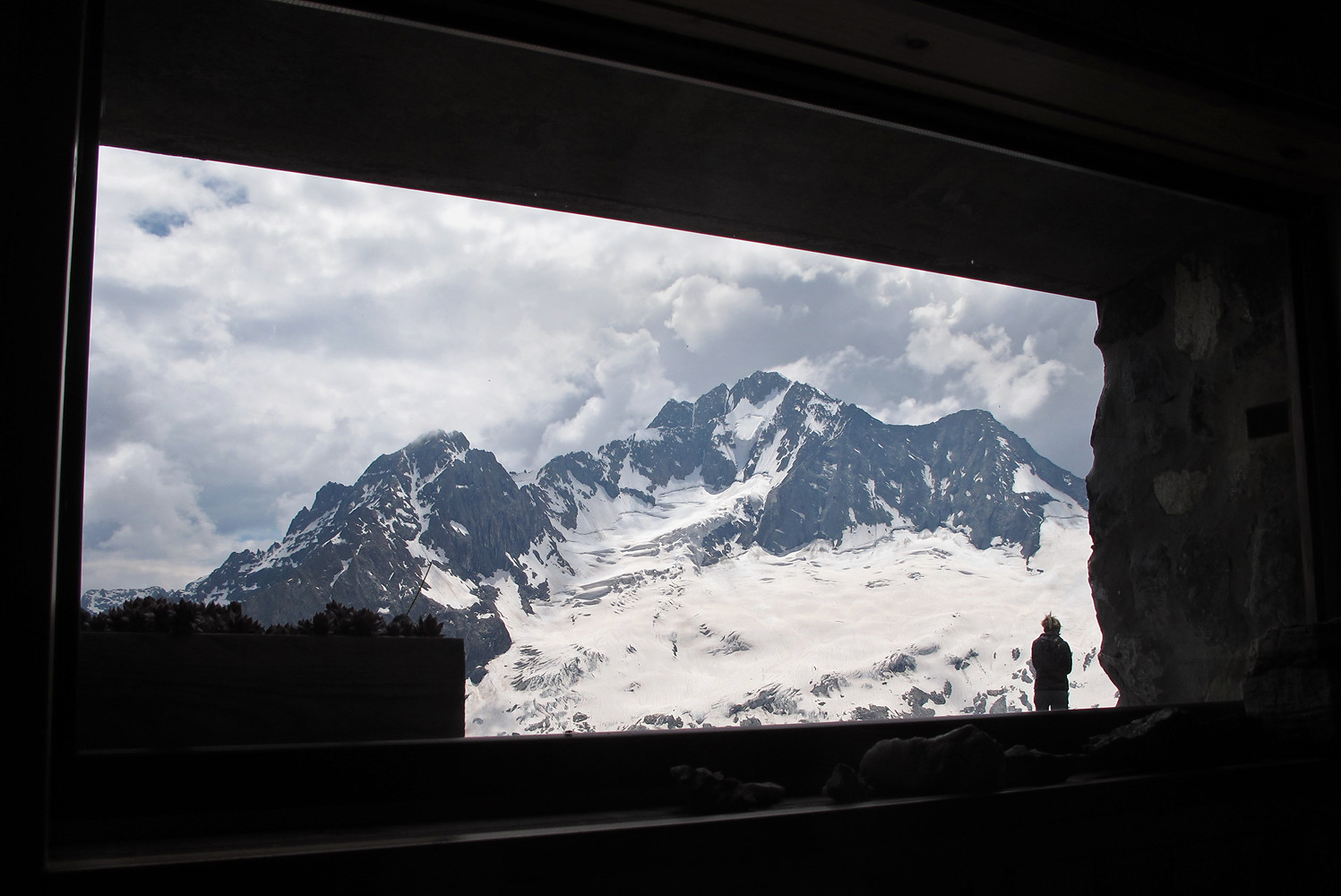 Del Grande-Camerini: la finestra del rifugio...