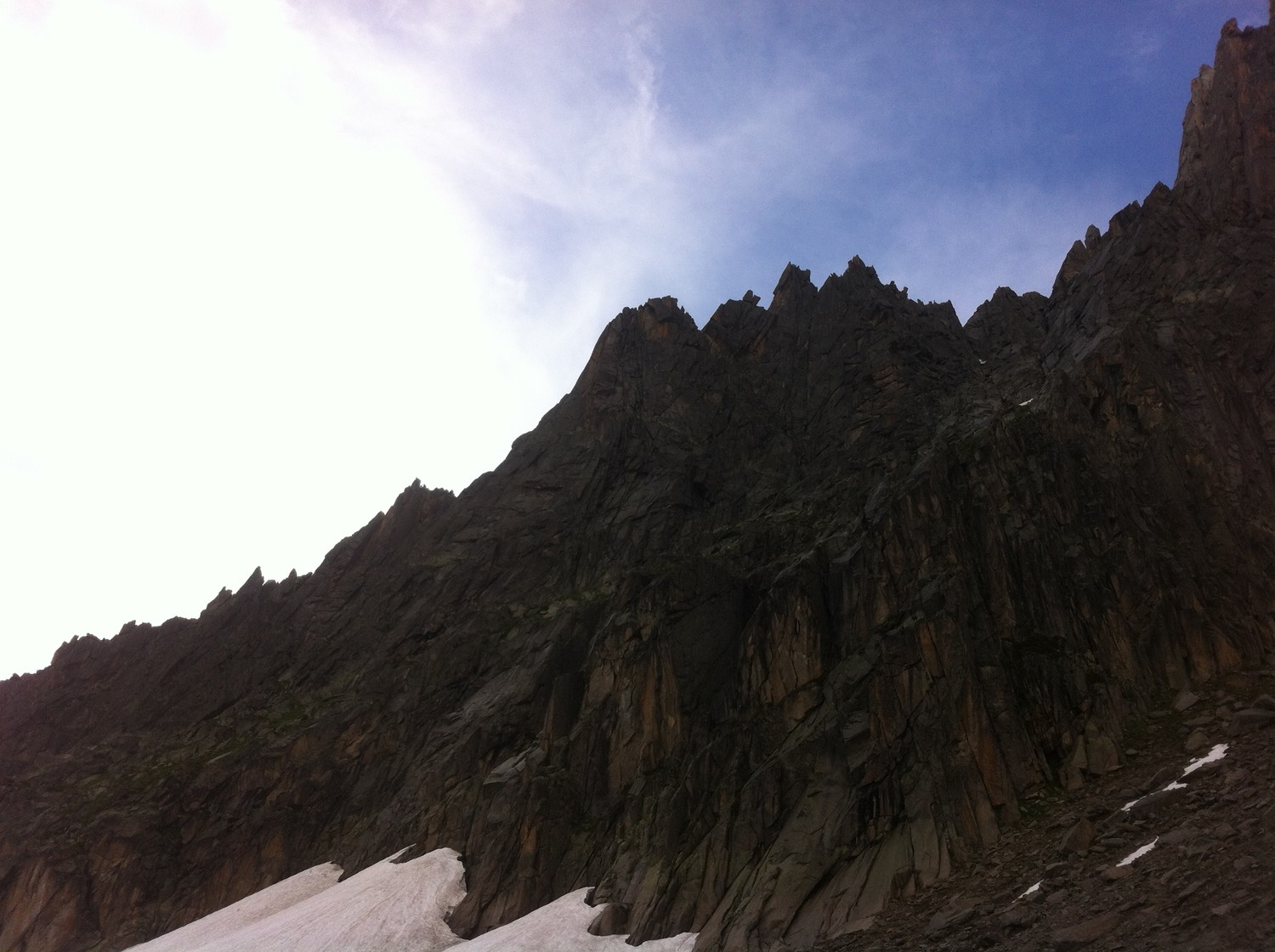 Arête des Papillions à la descente (versant Est)