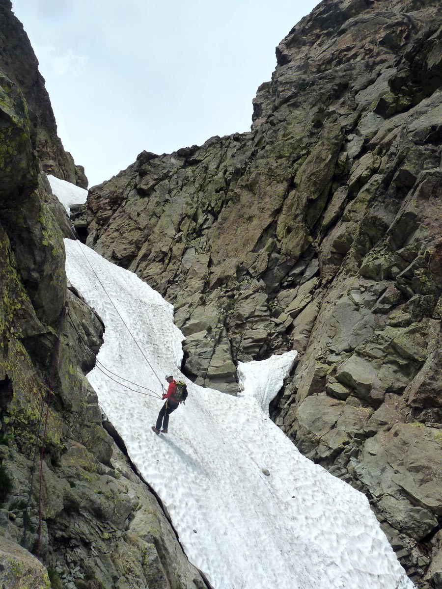 Second rappel dans le couloir de la Fourche