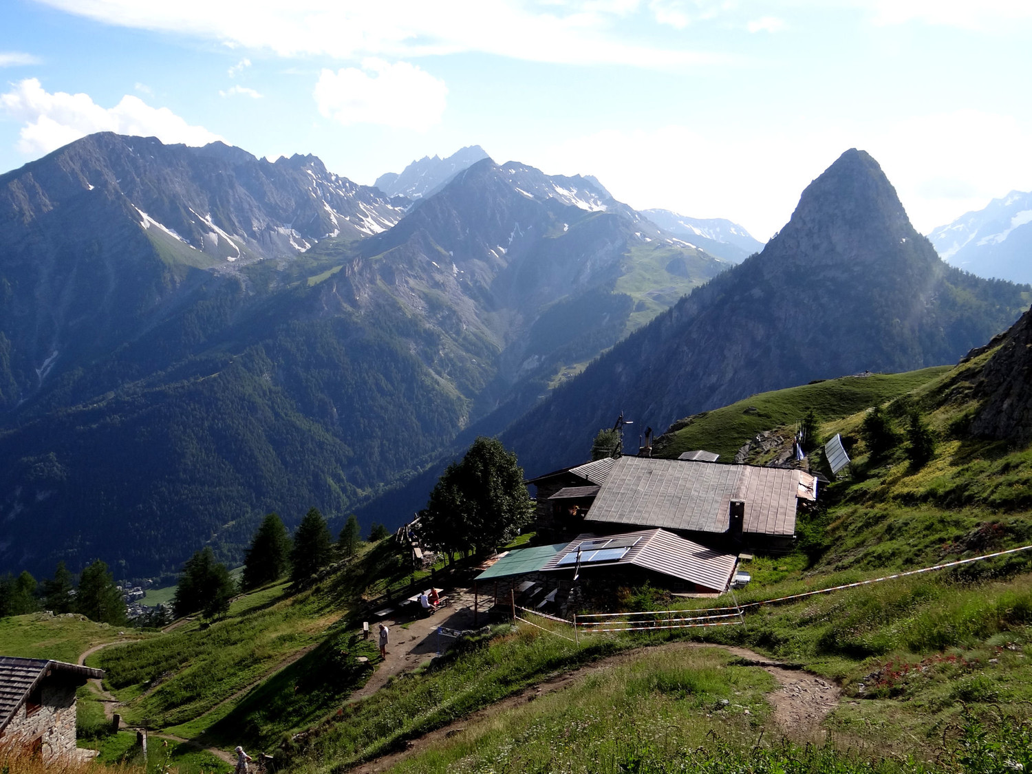 Refuge Bertone