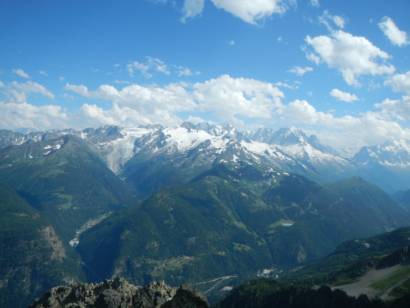 Vue sur le massif du Mont-Blanc : Trient, Tour, Chardonnet, Verte...