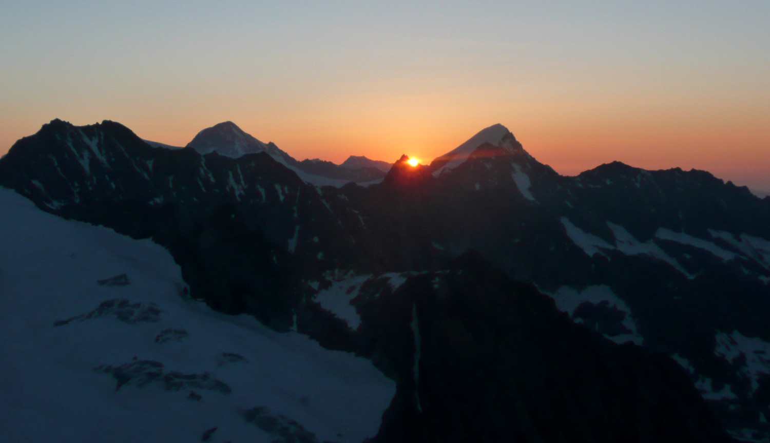 Lever de soleil sur le Nesthorn