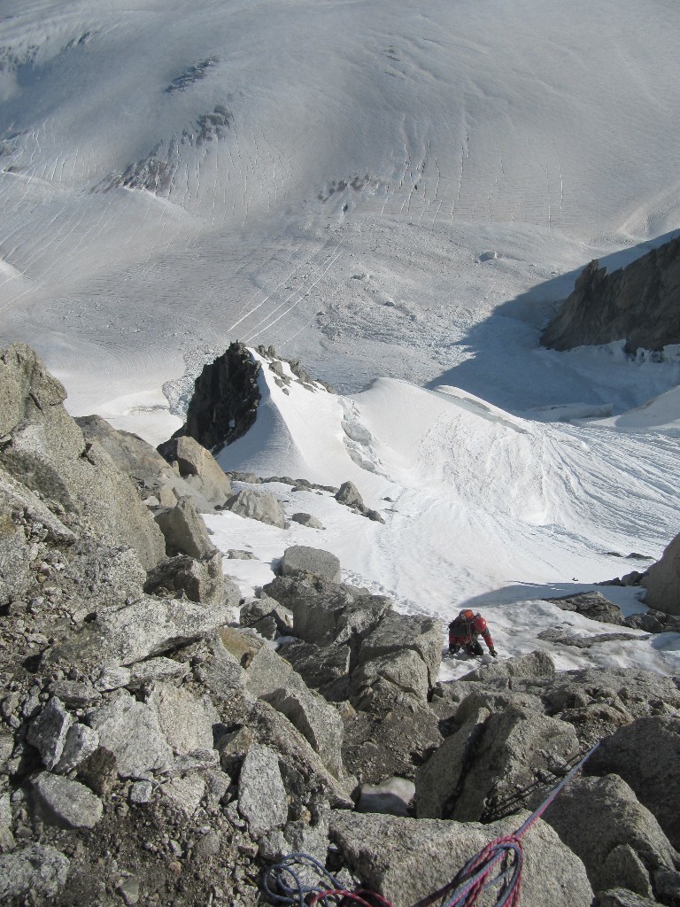 sur l'éperon