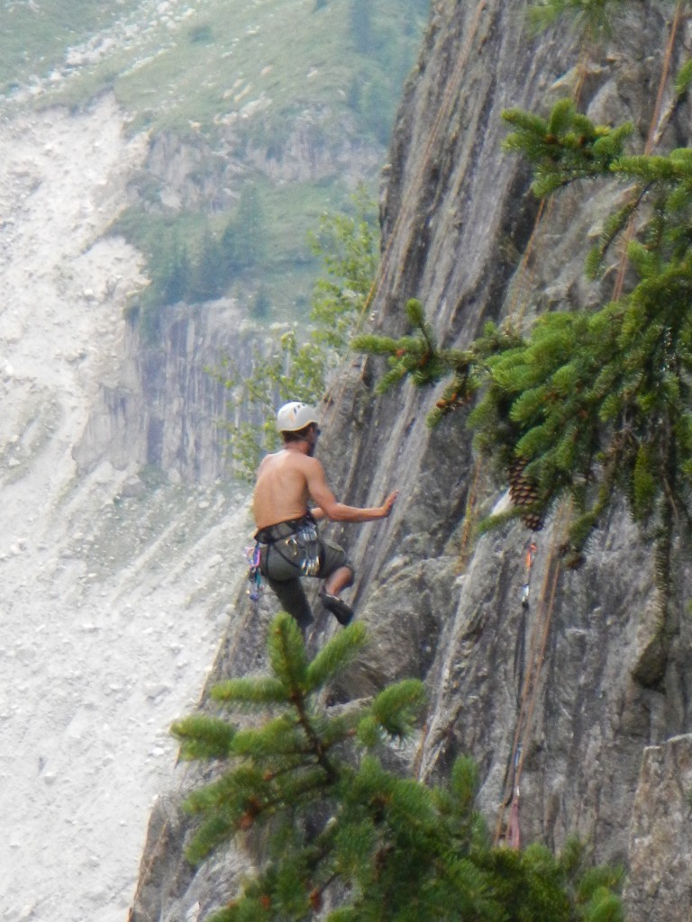 Vinz dans La gênée à tonton (6c)