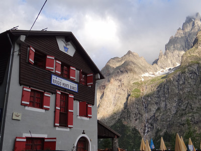Refuge Mont Blanc (val Veny)